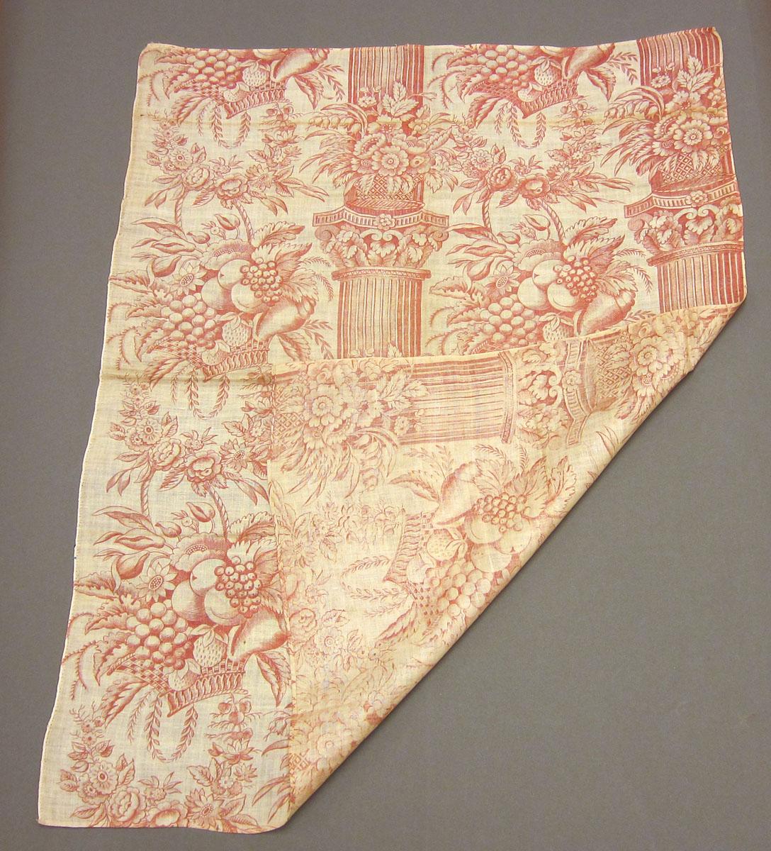 1959.0081.004 Textile, printed folded corner