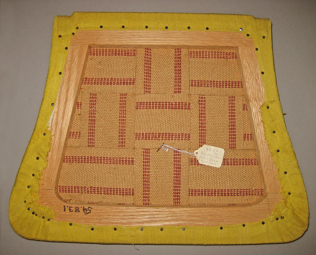 1969.4337 Slip seat view 2