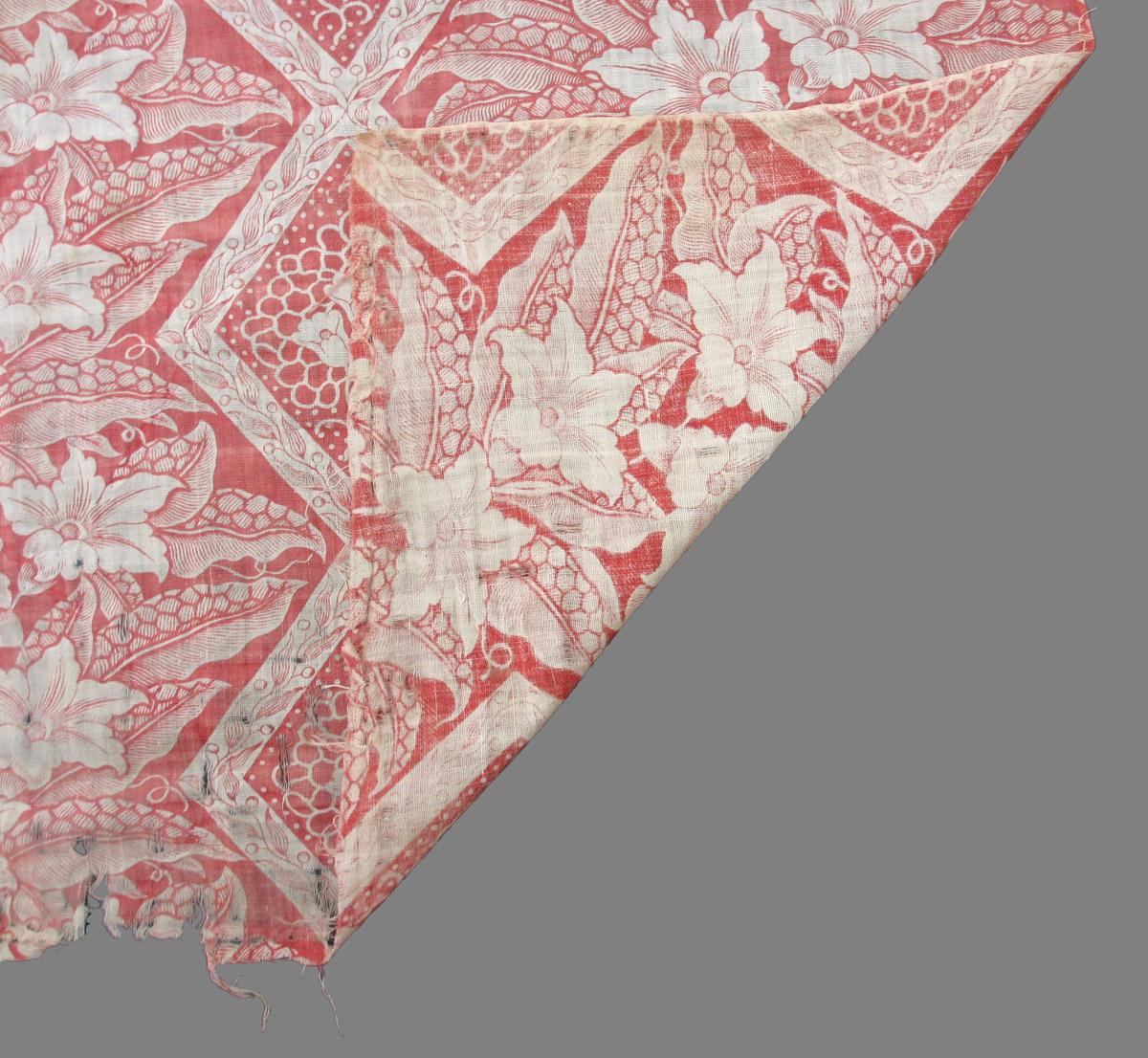 1961.0107.005 A textile, printed folded corner