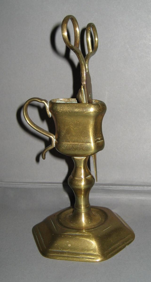 1953.0107 A, B Snuffer Stand and Snuffer