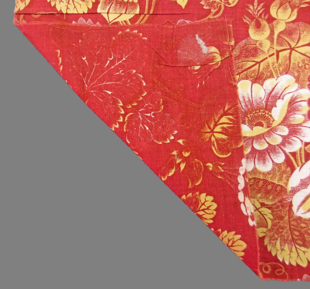 1959.0084.005 textile, printed folded corner