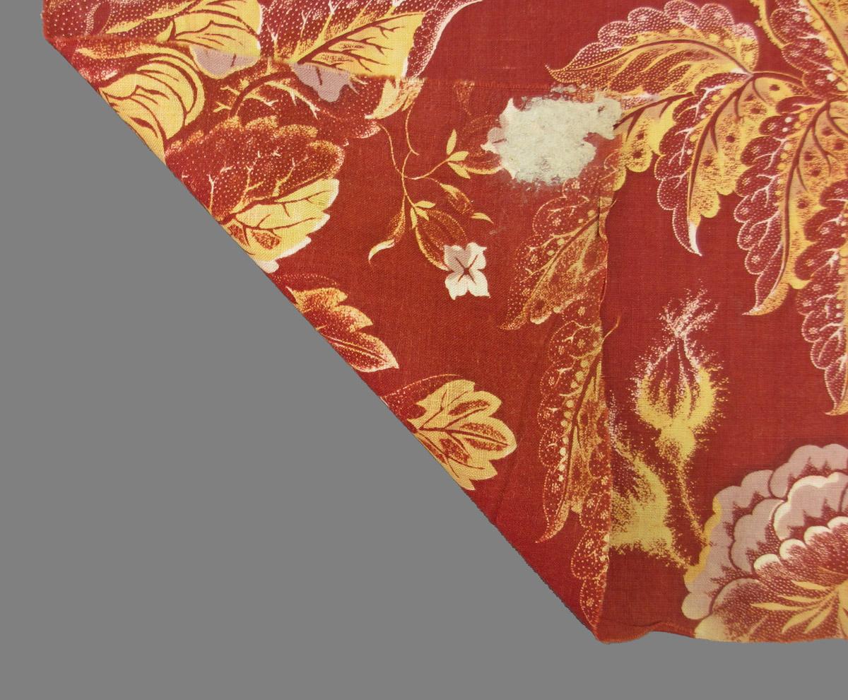 1959.0084.008 textile, printed folded corner
