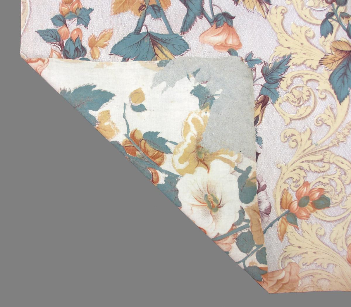 1959.0084.010 textile, printed folded corner