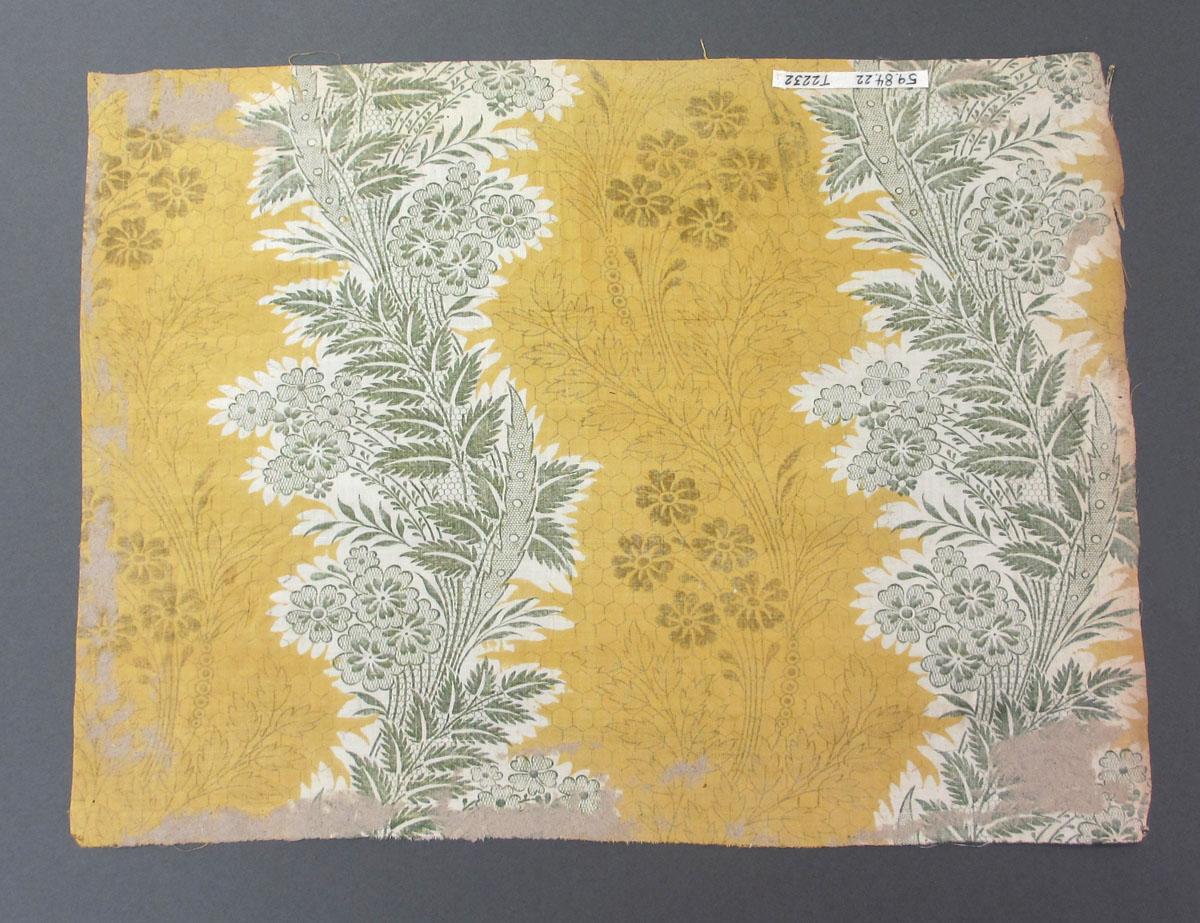 1959.0084.022 Textile, printed reverse