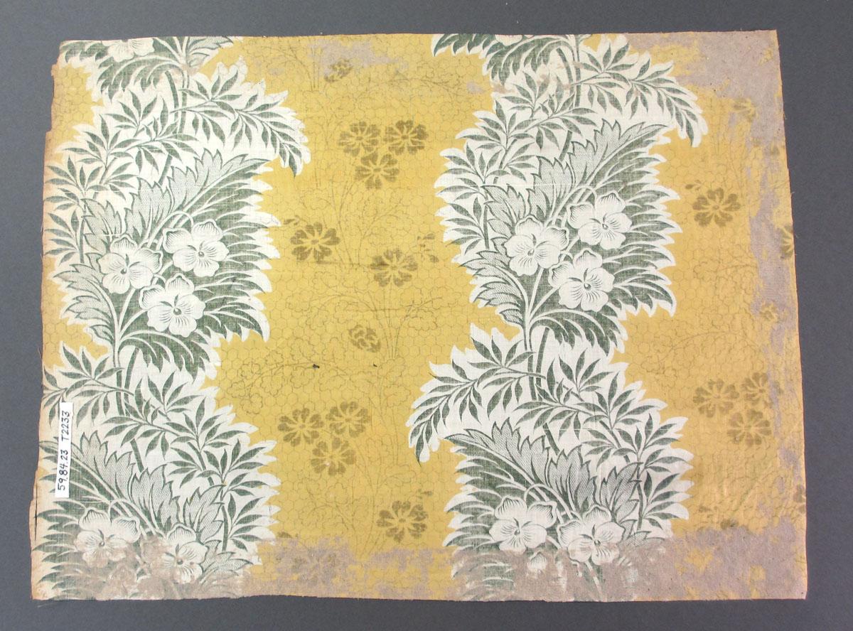 1959.0084.023 Textile, printed reverse