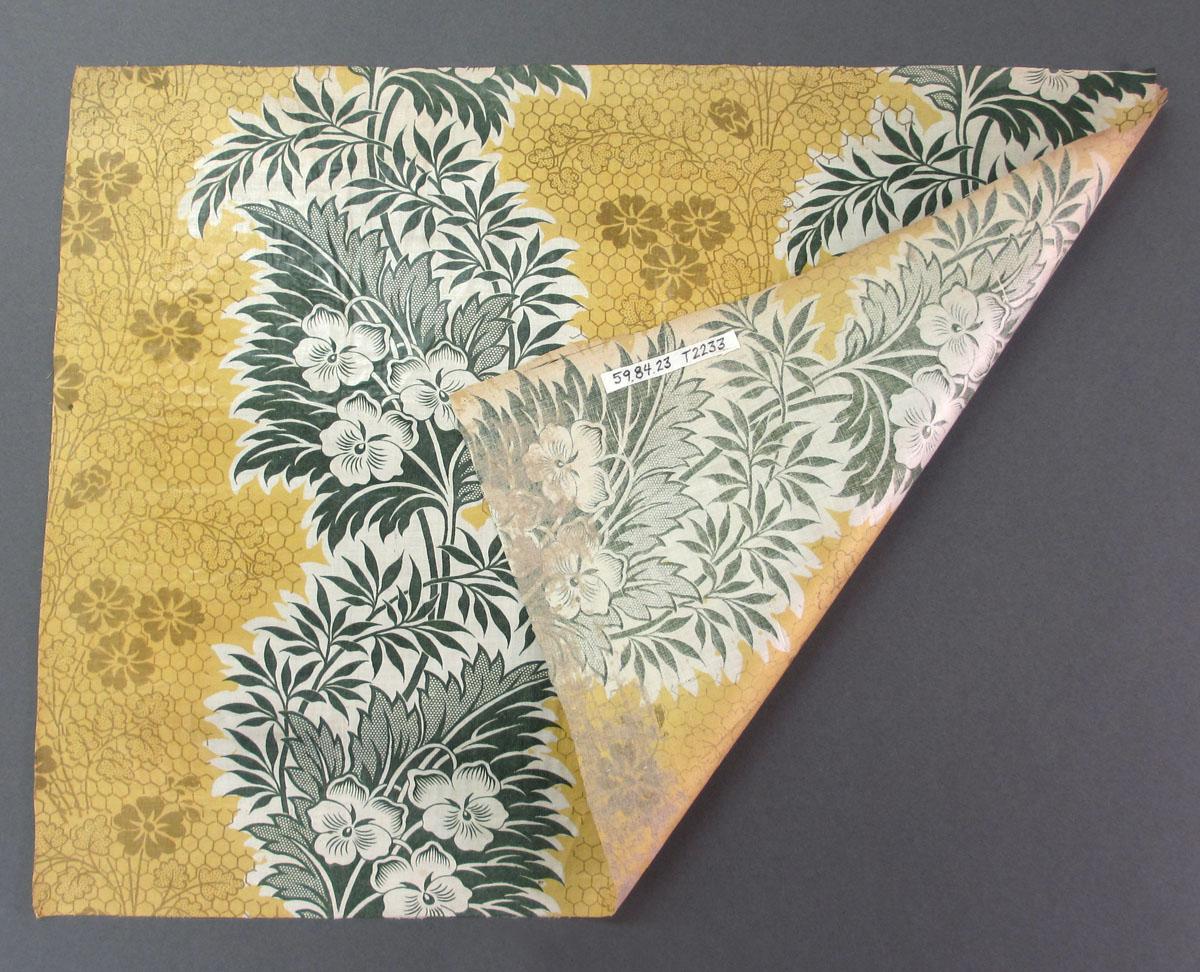 1959.0084.023 Textile, printed folded corner