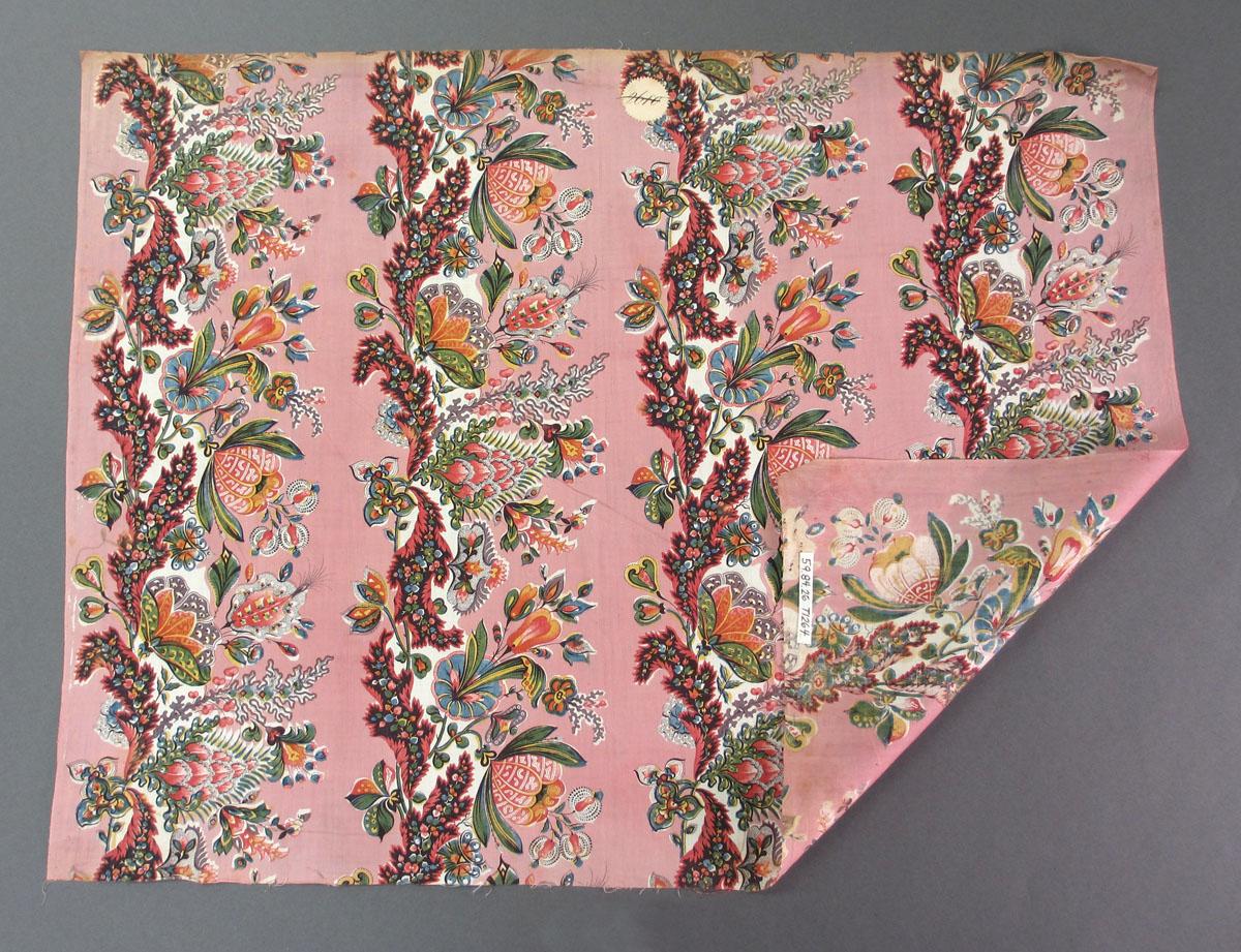 1959.0084.026 Textile, printed folded corner