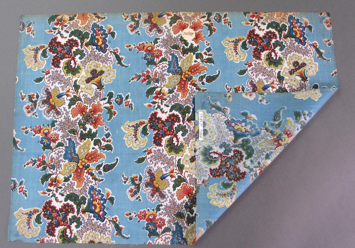 1959.0084.027 Textile, printed folded corner