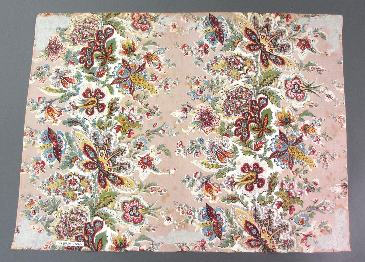 1959.0084.028 Textile, printed reverse