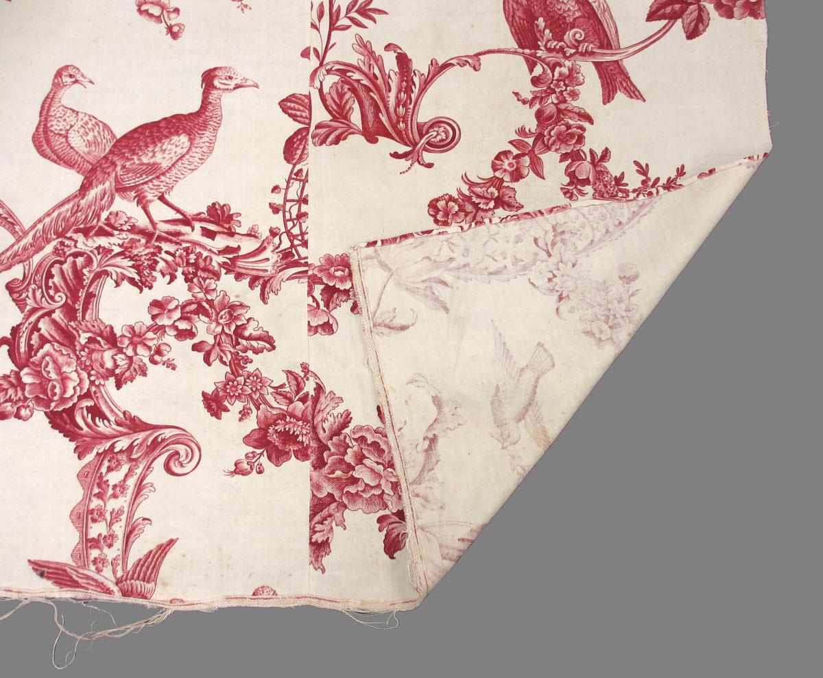 1966.0104.002 textile, printed folded corner