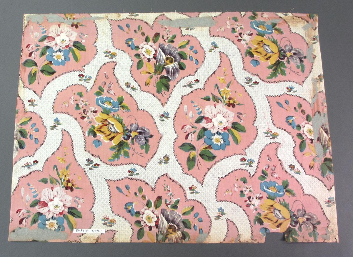 1959.0084.038 Textile, printed reverse