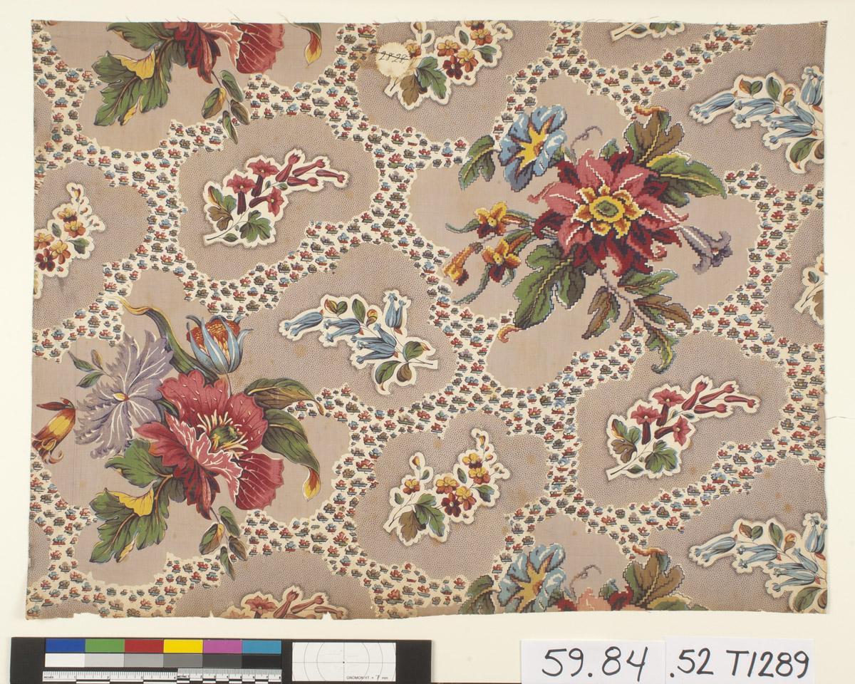1959.0084.052 Textile, printed, view 2