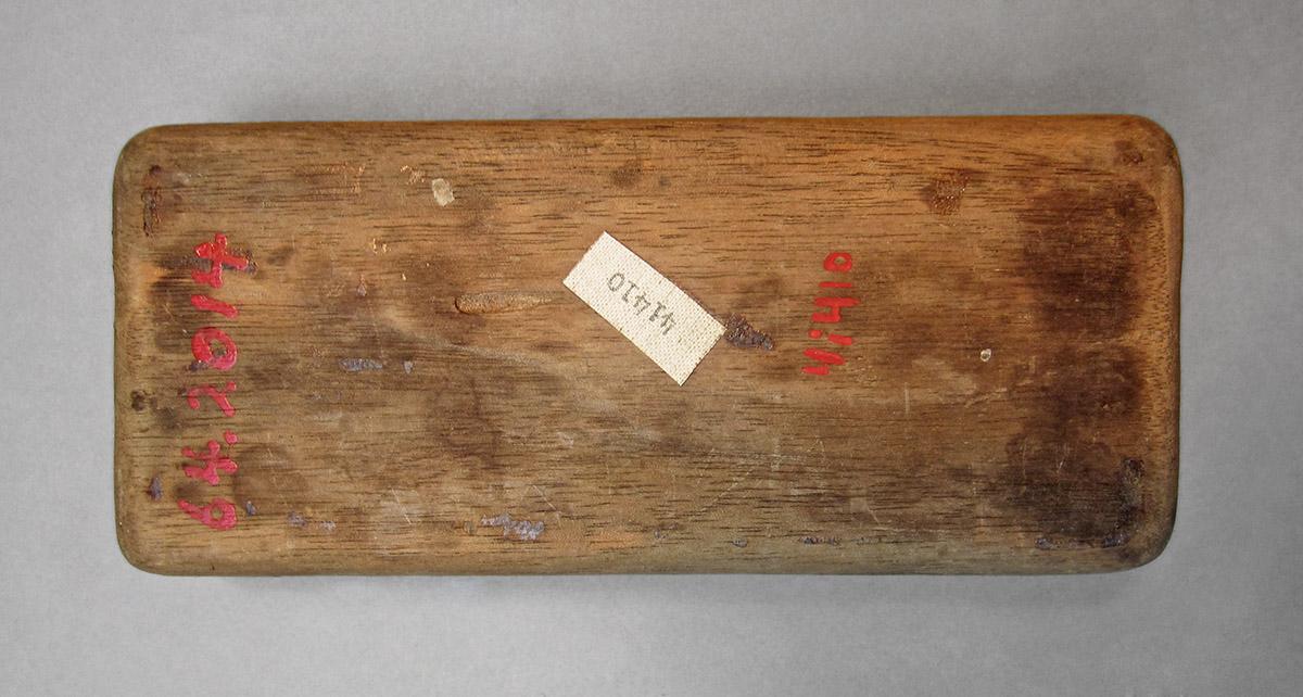 1964.2014, Wood piece, bottom
