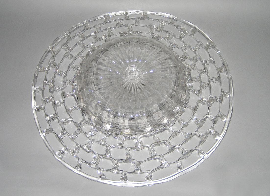 1969.1355 Dish underside