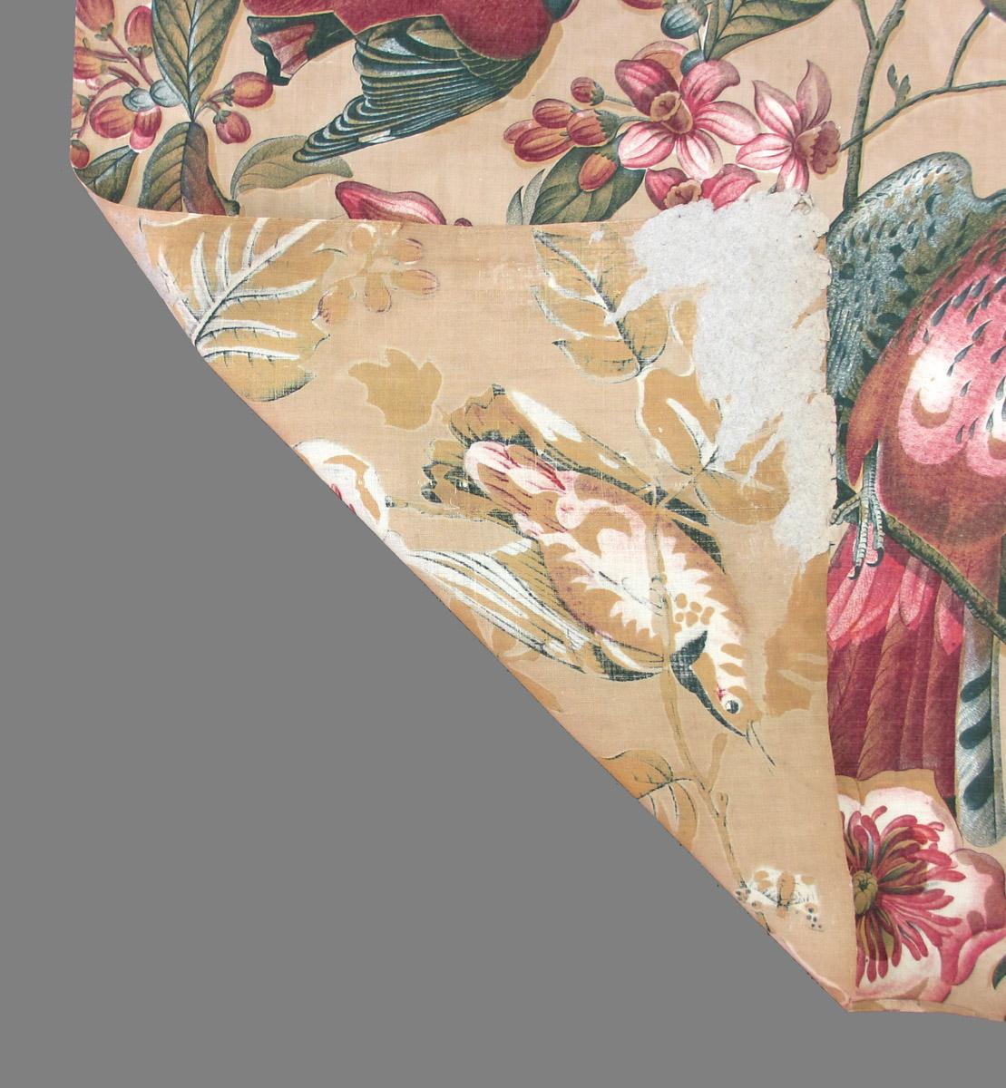 1959.0084.059 textile, printed folded corner
