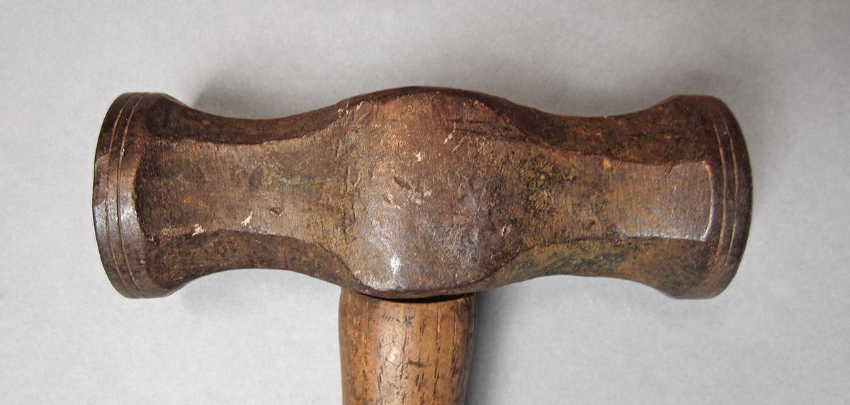 1957.0071.001, Hammer, head side 1