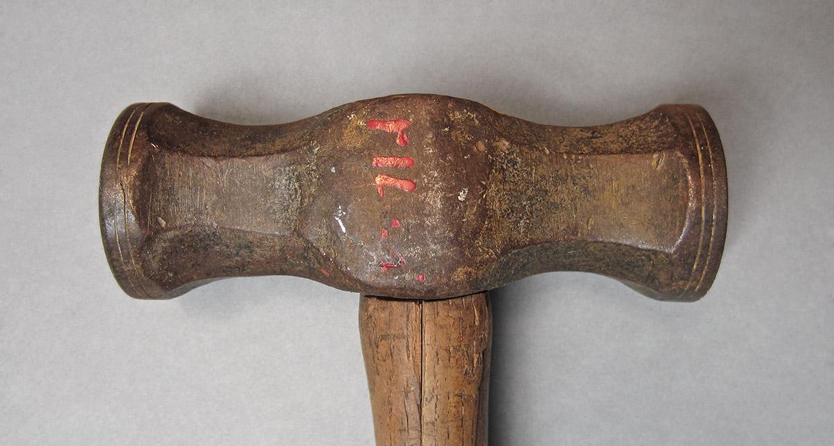 1957.0071.001, Hammer, head side 2