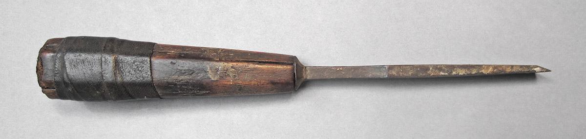 1957.0071.009, Chisel, side 2