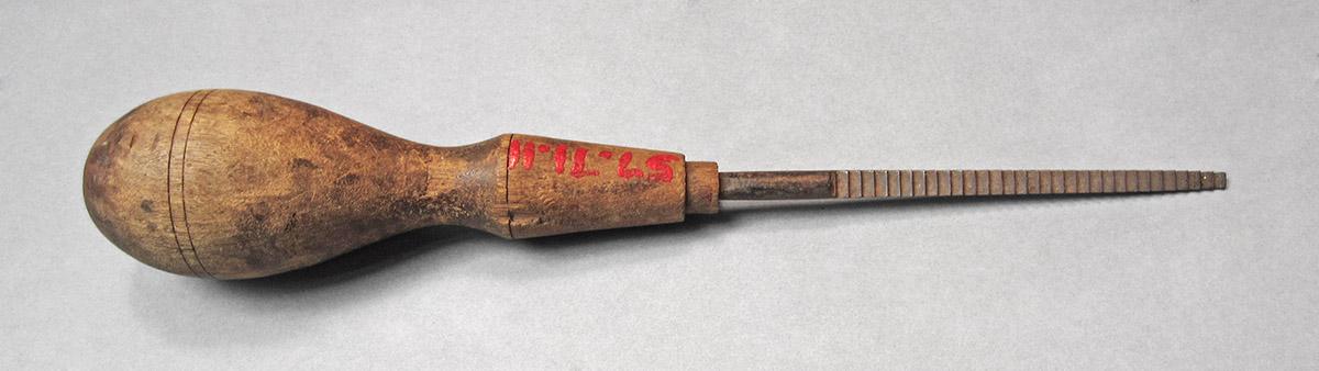 1957.0071.011, File, side 1