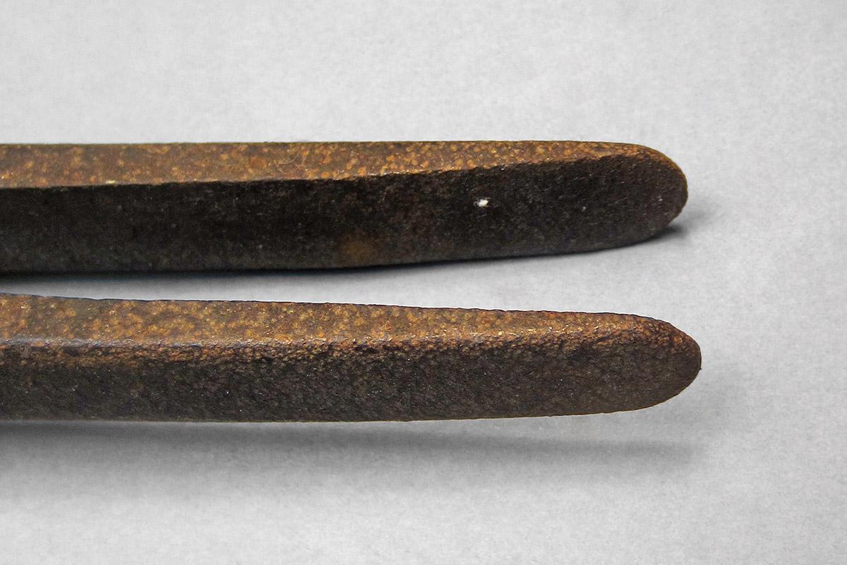 1957.0071.016, Tongs, tip