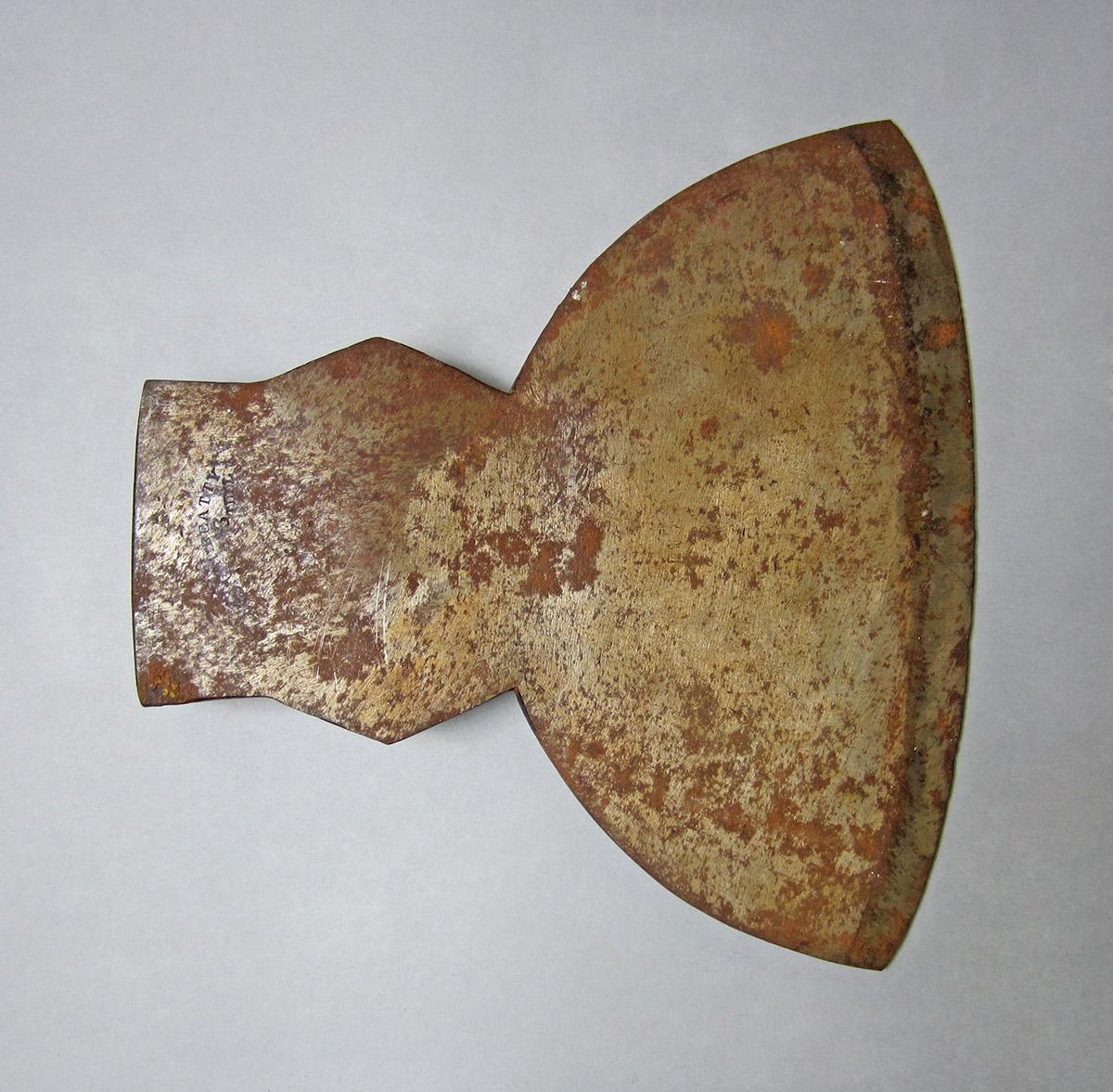 1957.0081.002, Axe, side 2