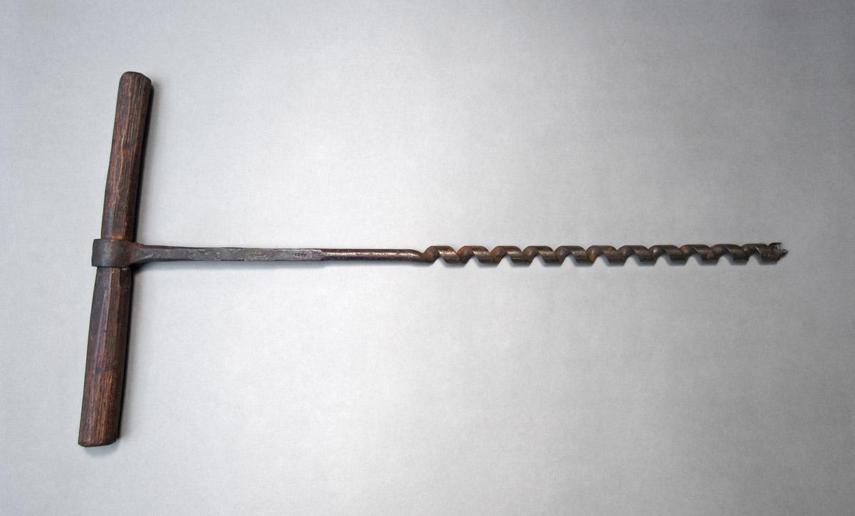 1957.0081.019, Auger, side 2