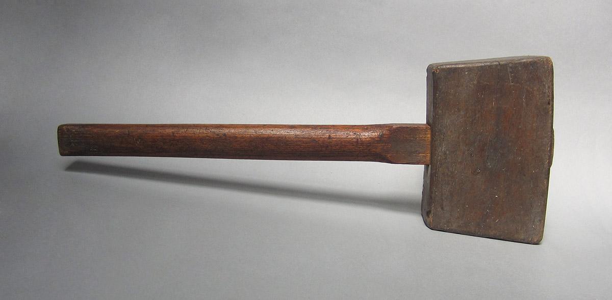 1957.0081.032, Mallet, side 1
