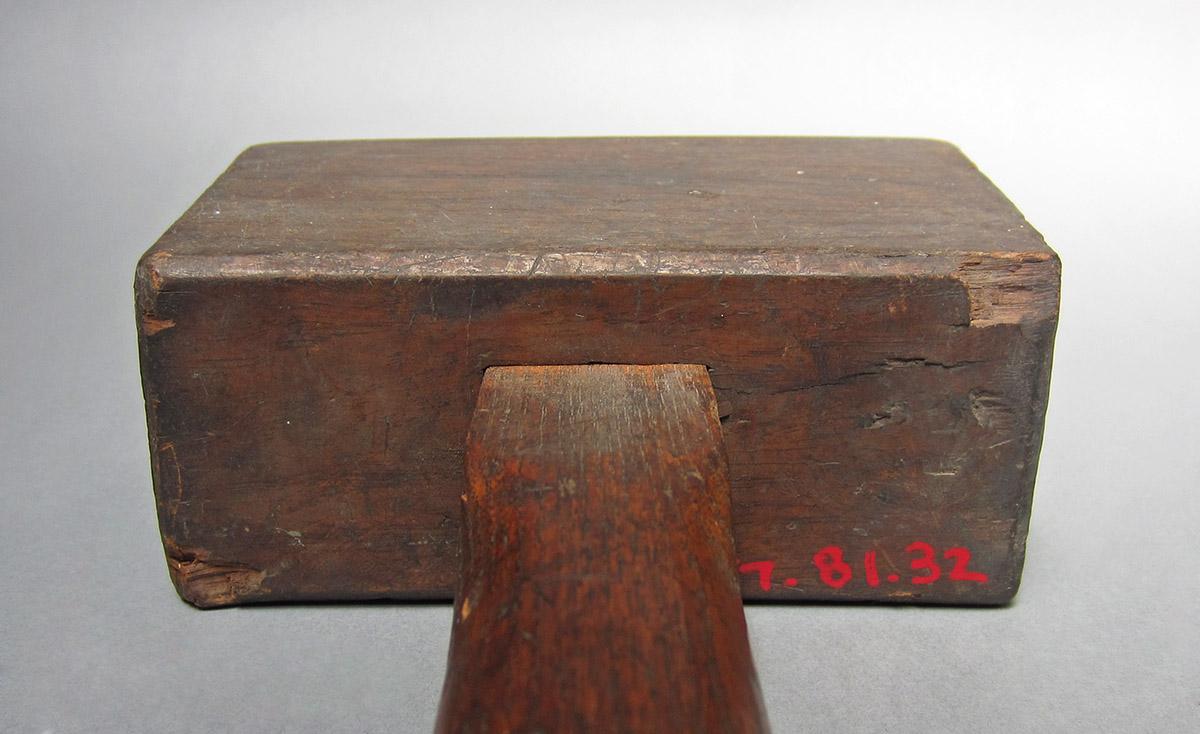 1957.0081.032, Mallet, head bottom