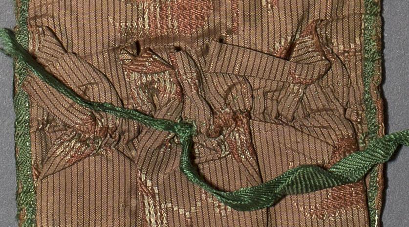 2011.0045 Sewing roll, View 2 Detail 3