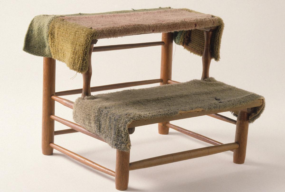 1953.0108.007 Footstool