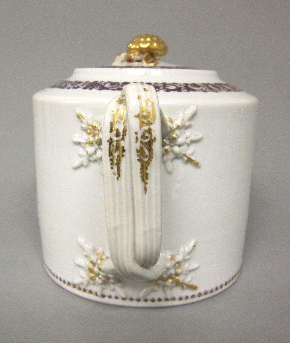 1959.0085.023 A,B Porcelain teapot handle