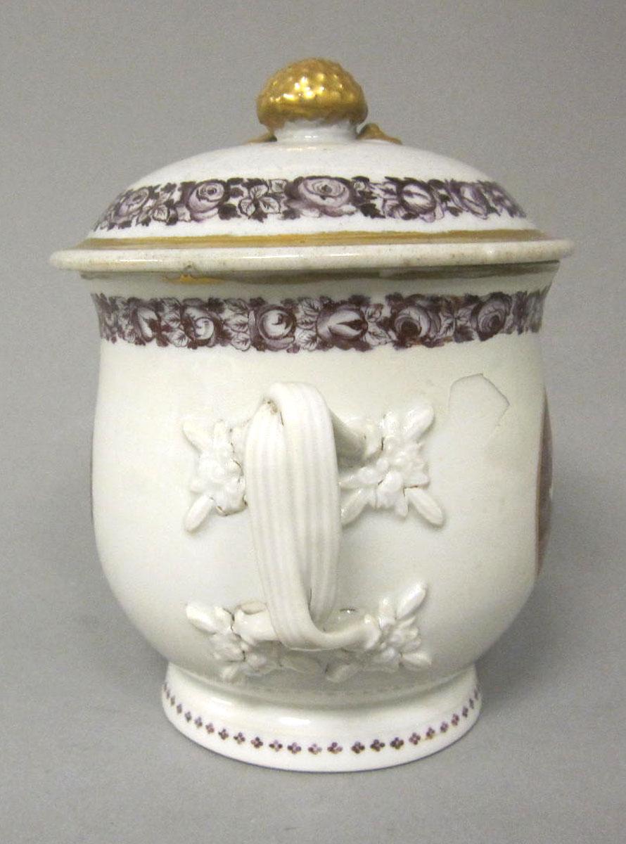 1959.0085.026 A,B Porcelain sugar bowl handle