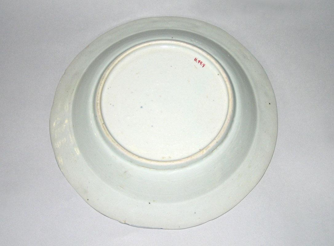 2011.0049.009 Plate or bowl underside