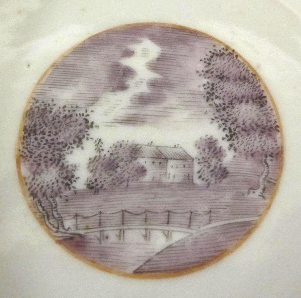 1959.0085.034 Porcelain saucer detail