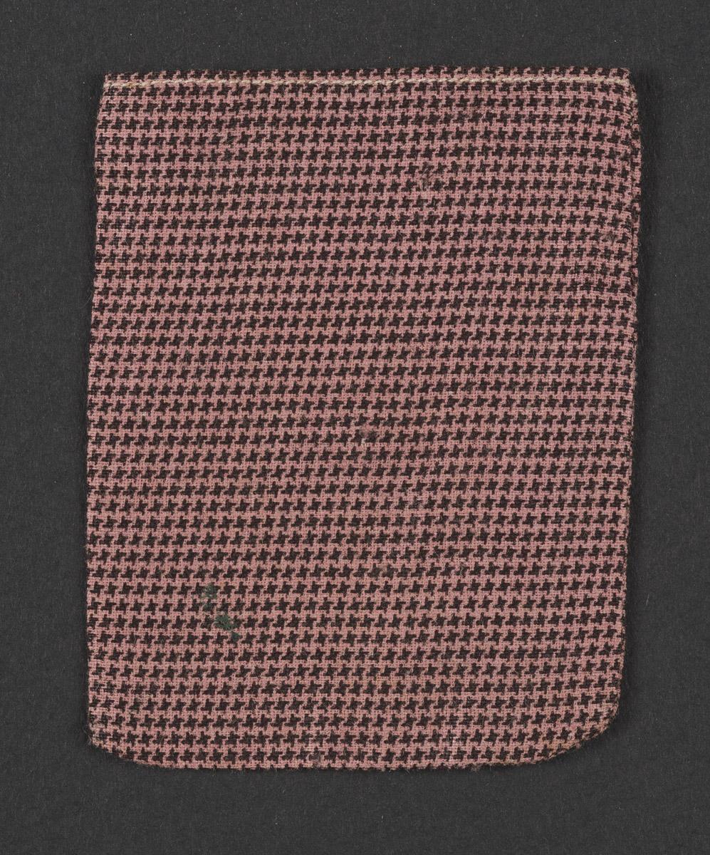 2013.0031.185.018 L Bag