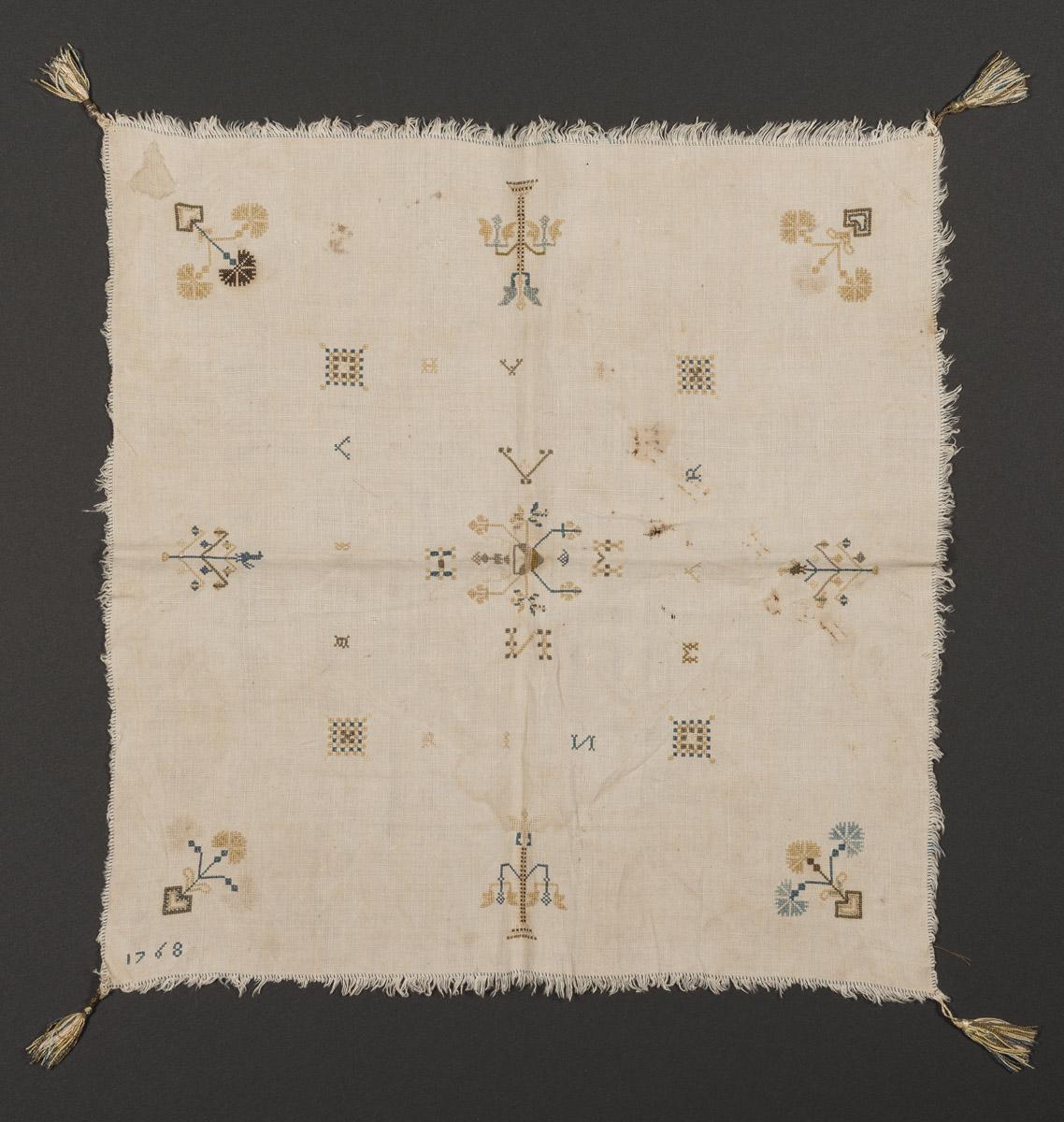 2013.0031.105 Handkerchief