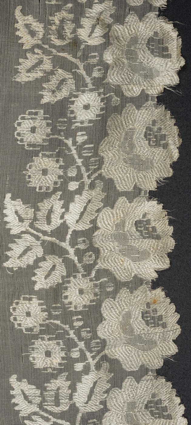 2012.0008 Veil, detail 2