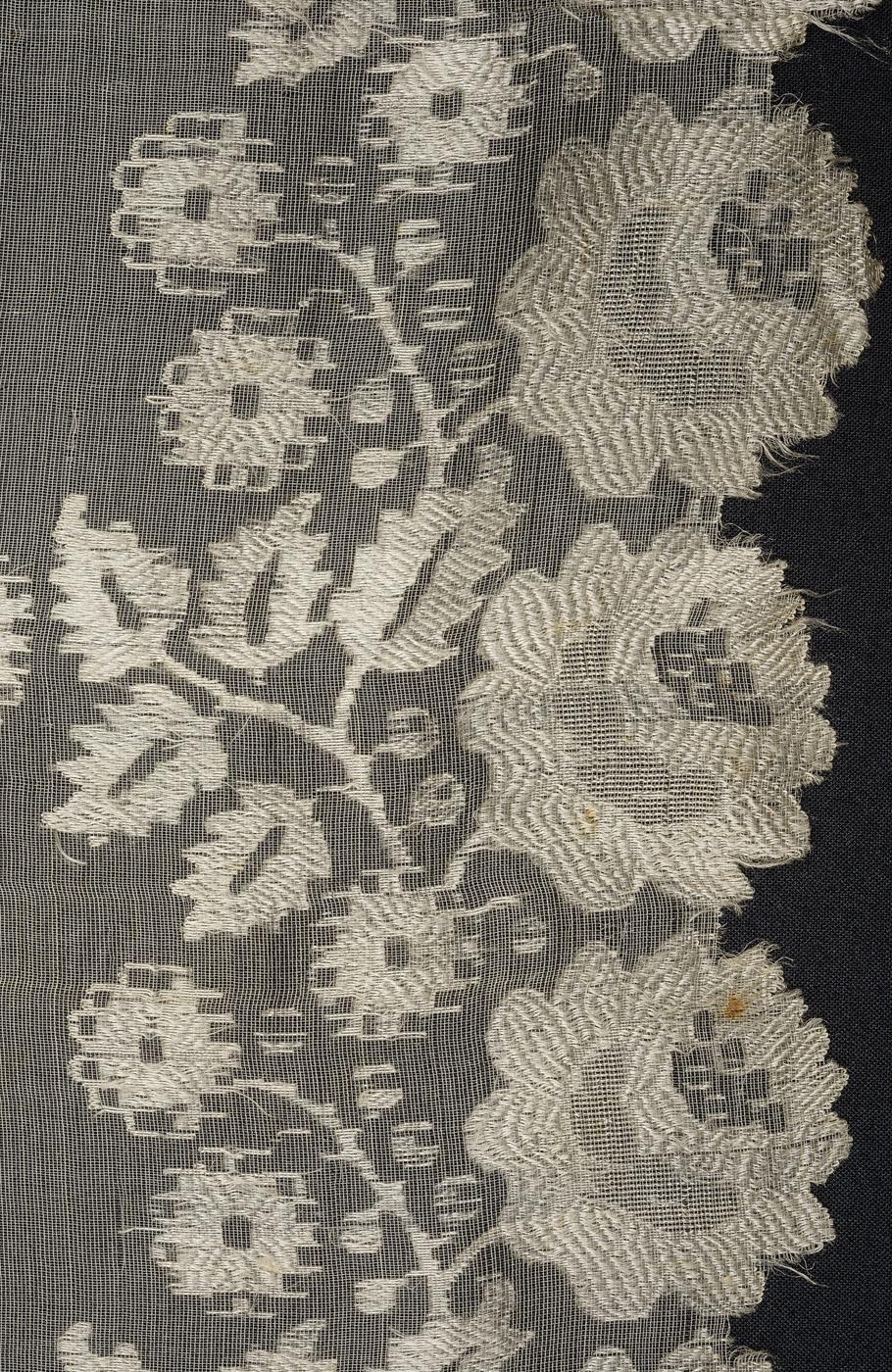 2012.0008 Veil, detail 3