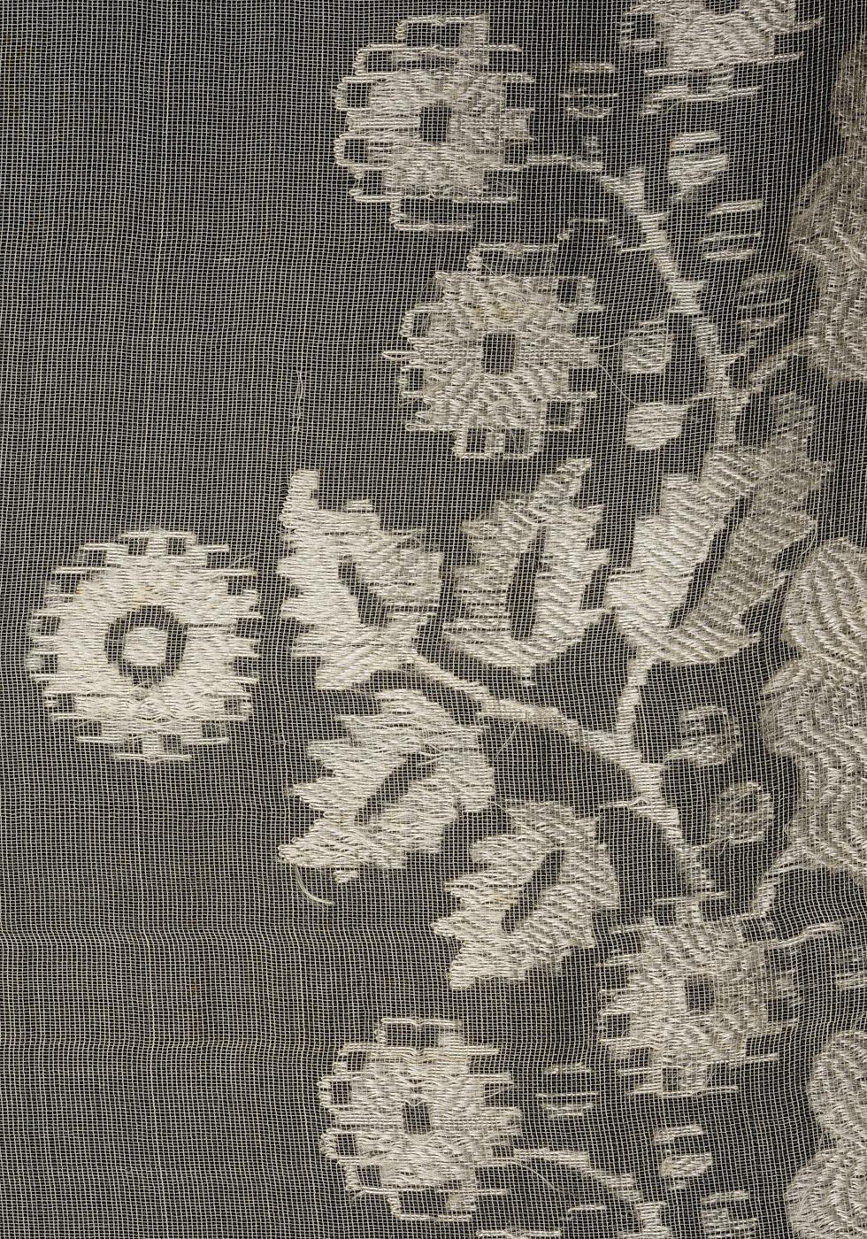 2012.0008 Veil, detail 5