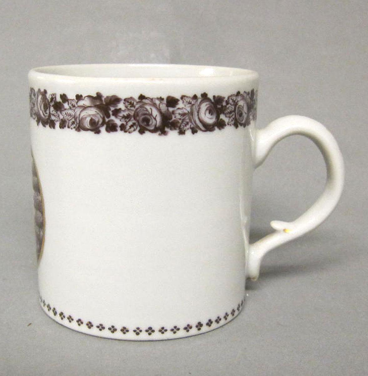 1959.0085.047 Porcelain coffee cup
