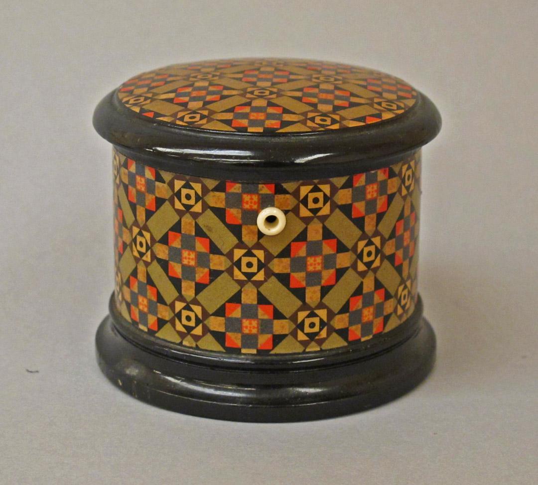 2011.0051.001 A, B side 1, Tool (for sewing), Needle Case