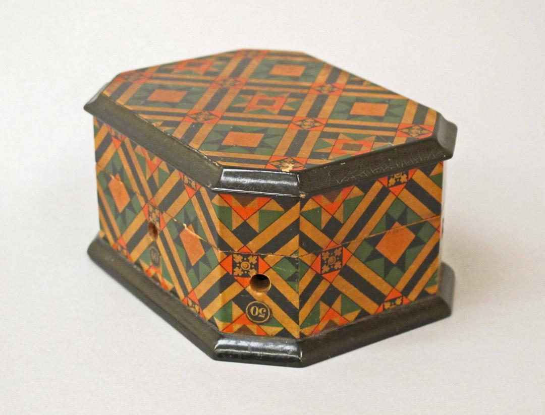 2011.0051.004 perspective, Tool (for sewing), Sewing box