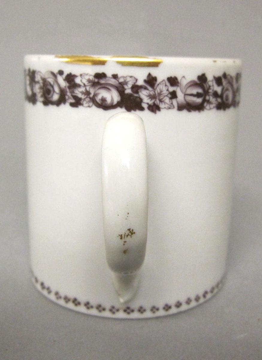 1959.0085.049 Porcelain coffee cup handle
