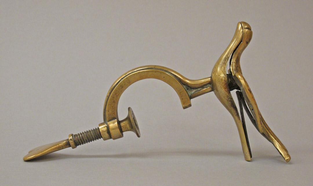 2011.0051.008 Tool (for sewing), Clamp