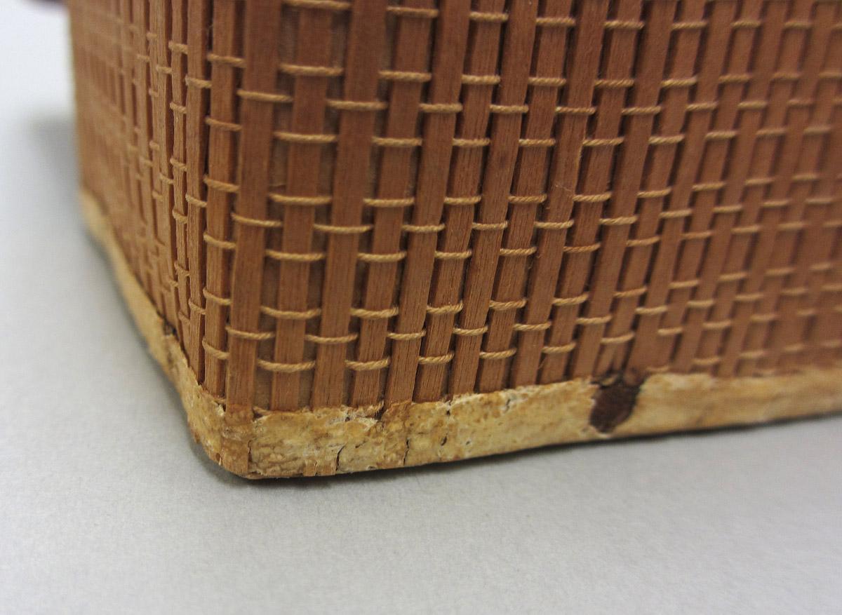 2011.0051.024 Tool (for sewing), Basket, exterior detail 2
