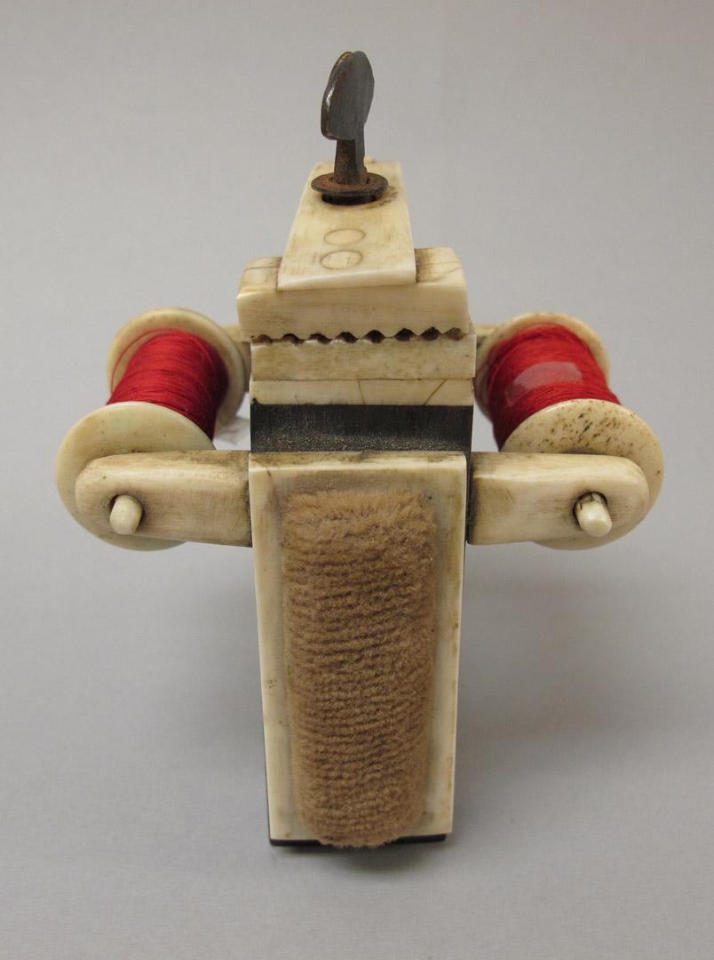 2011.0051.028 Tool (for needlework), view 4