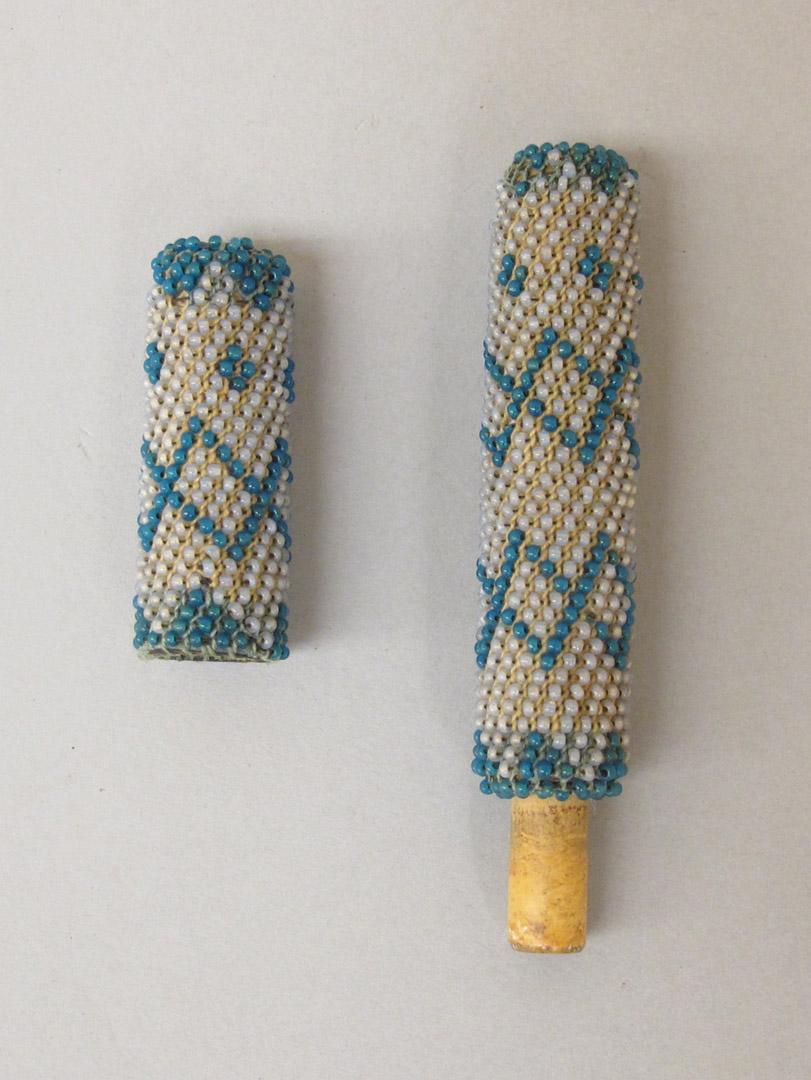 2011.0051.036 A, B overall, Tool (for sewing), Needle case