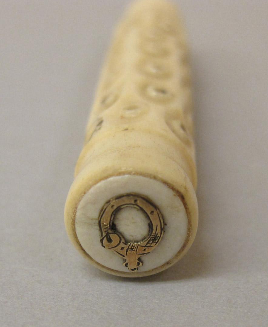 2011.0051.040 A, B detail, Tool (for sewing), Needle case