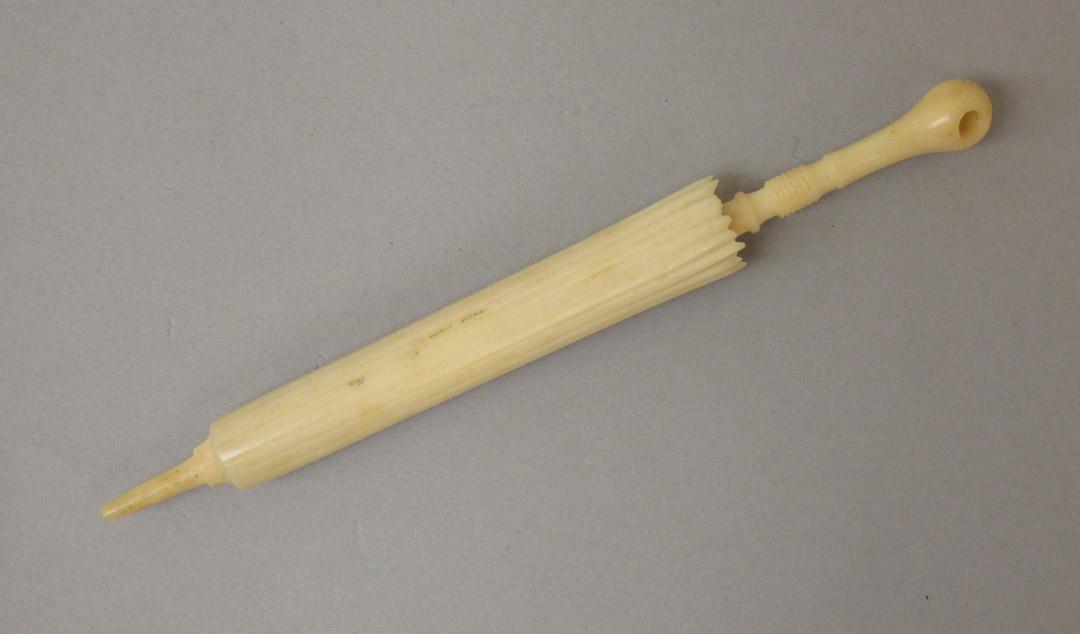 2011.0051.042 A, B, Tool (for sewing), Needle case