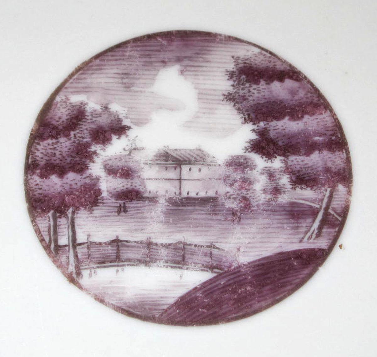 1959.0085.052 Porcelain plate detail